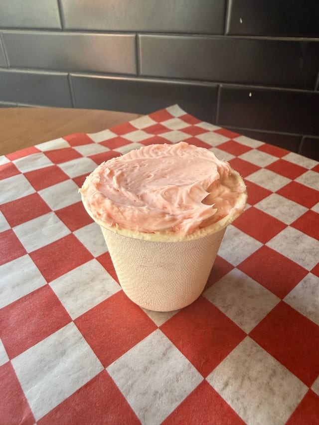 4oz Strawberry.